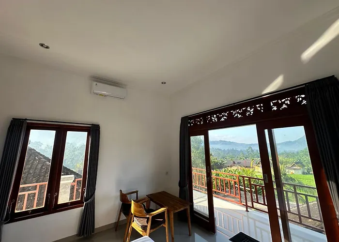 Merta House Homestay